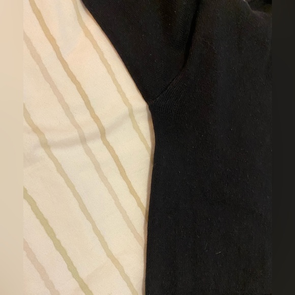 Wilfred Aritzia Black Cyprie Sweater 100% Merino wool - Picture 9 of 10